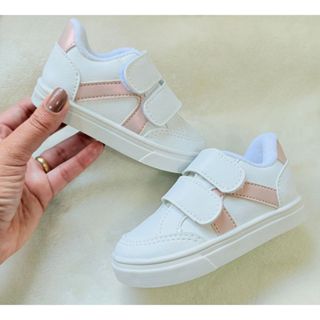 Tênis infantil menina Branco com rose metálico fechamento fácil confortável e estiloso casual em Oferta na Shopee