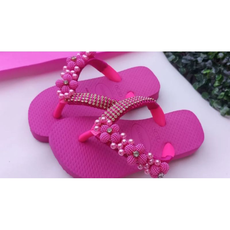 Chinelos bordados personalizadas infantil menina em Oferta na Shopee