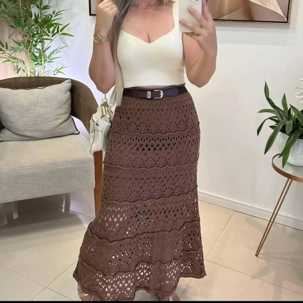 Saia Longa Tricot Rendada Ponto Crochê Moda Verão Forrada Tendência Midi Luxo Tricô Praia Piscina — imagem 1
