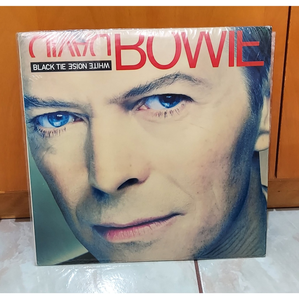 David Bowie Black Tie White Noise Lp Vinil Nacional Excelente estado Encarte Envelope