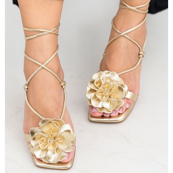 Rasteira Elegante Feminina Sandalia Feminina Flor Gladiadora Amarração Verão Papete Feminina Flat Rasteirinhas