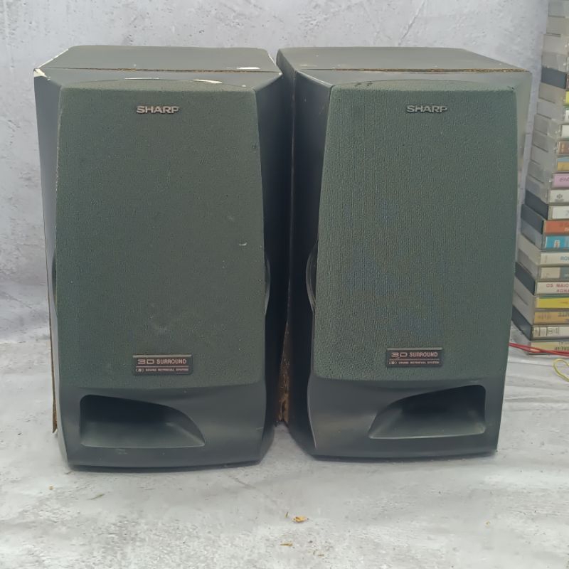 Caixa de som Sharp cp-570 (pra restauro)