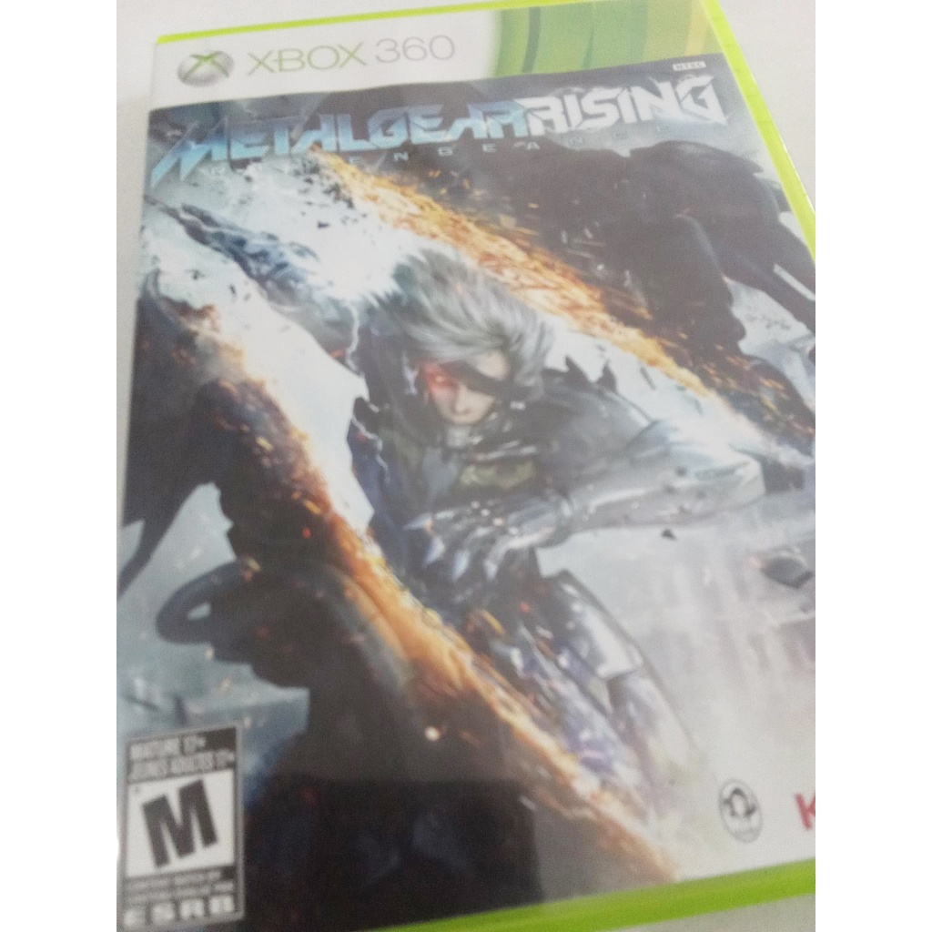METAL GEAR RISING REVENGEANCE XBOX 360 MIDIA FISICA USADO