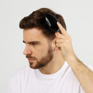 Mini Escova Ovo  Portátil Cor Preto – Desembaraçante para Cabelos e Barba | Cerdas Macias | Viagem e Dia a Dia | Unissex