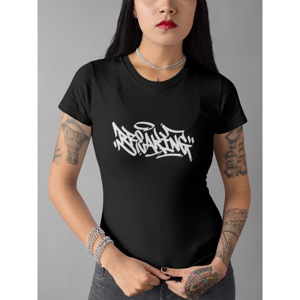 Baby Tee Y2K Feminina- Estampa Breaking , Conforto Elástico e Versátil para Primavera/Verão/Outono