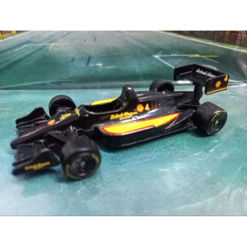 linda miniatura de Fórmula Indy F1 Indycar  9 cm Bobby Hahal Lola Honda 1994 rarísima peça de colecionador