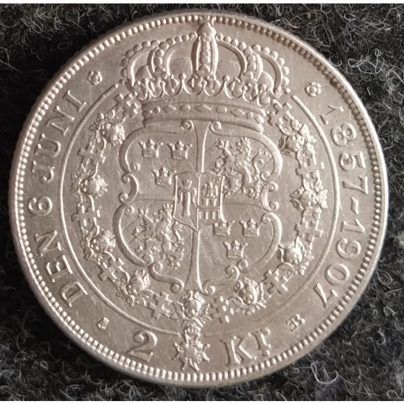 M-2565 Moeda Suécia 2 Coroas 1907 - 50º Aniv. - Bodas do Rei Oscar II e Lady Sofia  - Período Rei Oscar II 1873-1907