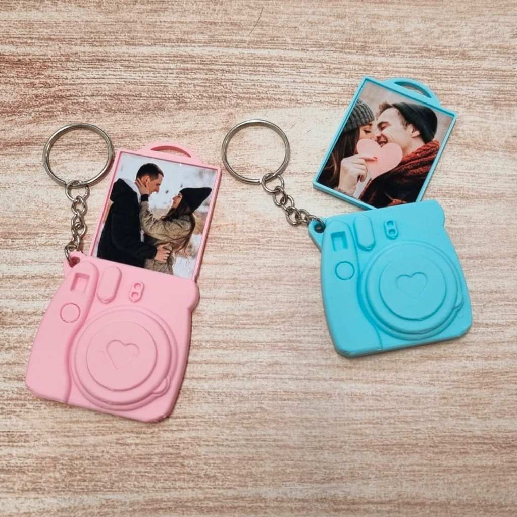 Chaveiro Personalizado Câmera com Mini Foto Polaroid – Lembrancinha Criativa para Casamentos, Aniversários e Festas