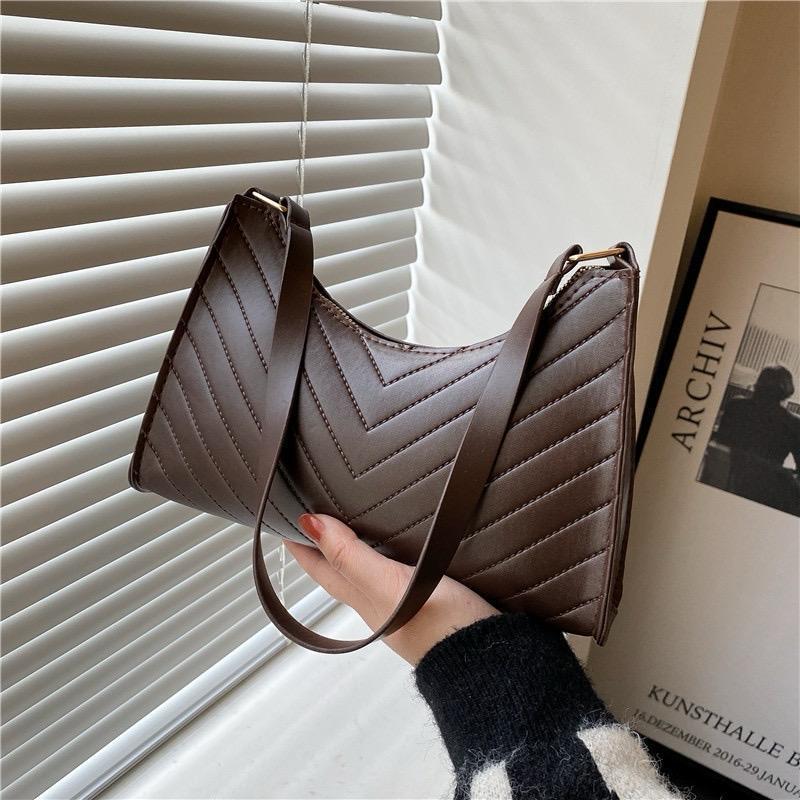 Bolsa Feminina Baguete Ombro Matelassê Chevron Pequena Tendência Gringa Design Exclusivo Superior em Oferta na Shopee