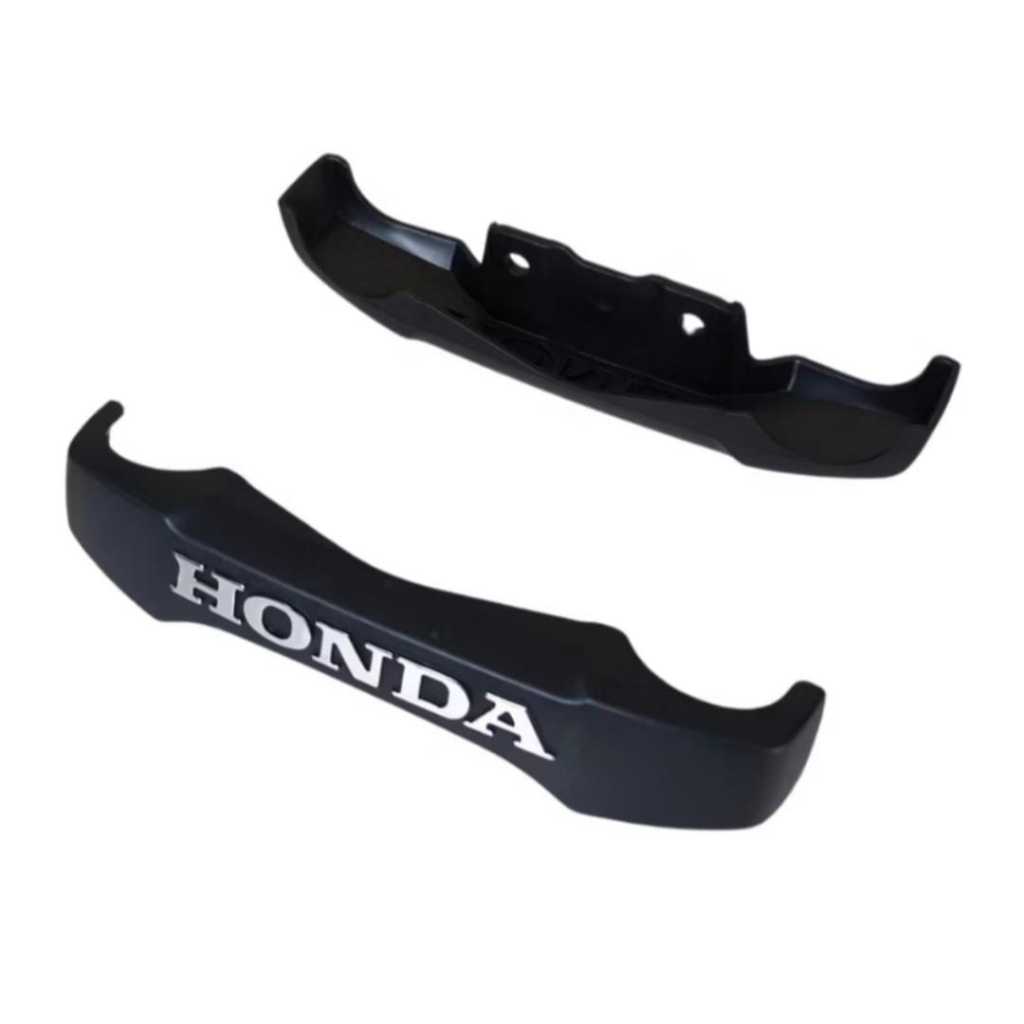 Emblema Frontal Cg Titan 150 2000 a 2013 Prata Honda em Oferta na Shopee