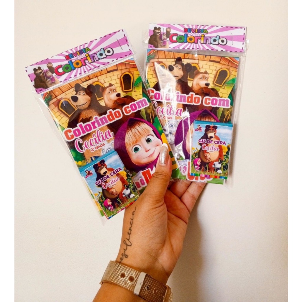 Kit Colorir Festa Masha e o Urso 10x15cm| Revista + Giz | Lembrancinhas Aniversário Personalizadas.