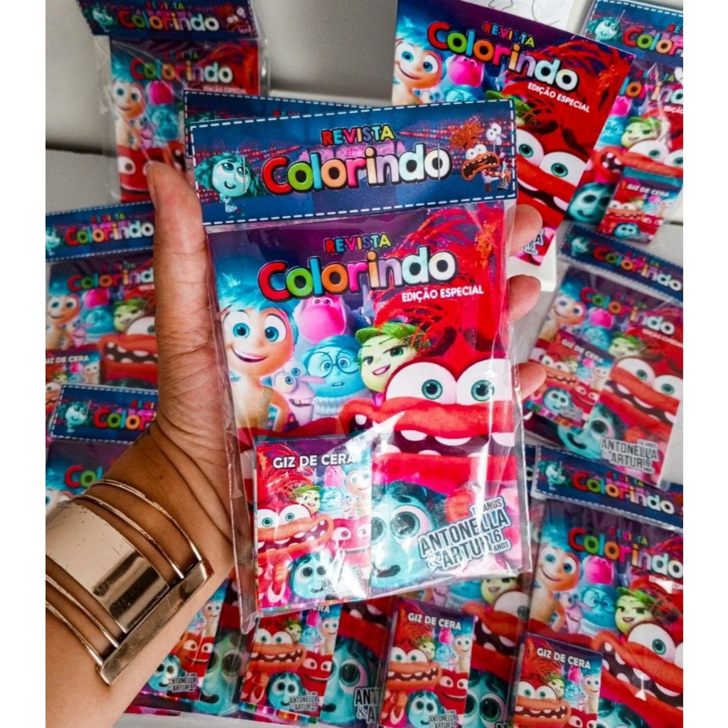 Kit Colorir Festa Divertidamente |10x15cm | Revista + Giz | Lembrancinhas Aniversário Personalizadas