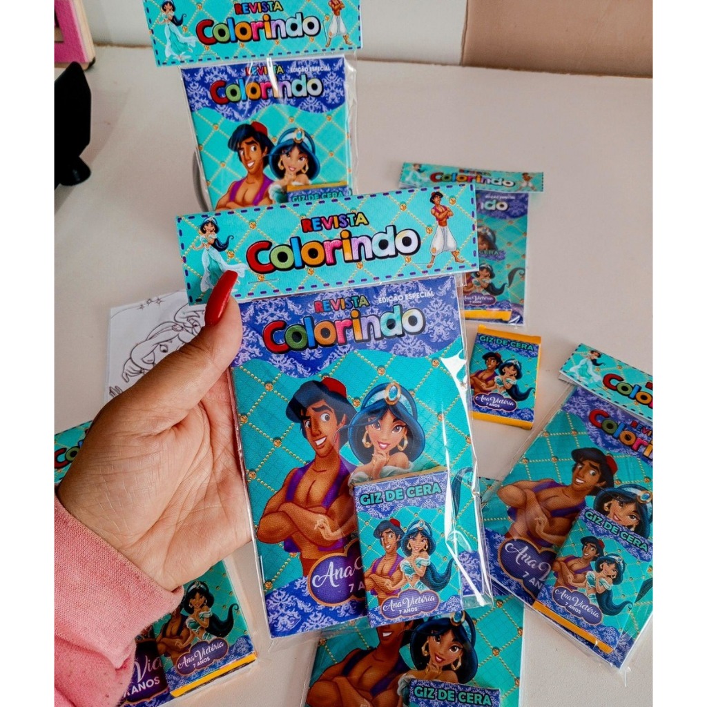 Kit Colorir Festa Jasmine 10x15cm| Revista + Giz | Lembrancinhas Aniversário Personalizadas