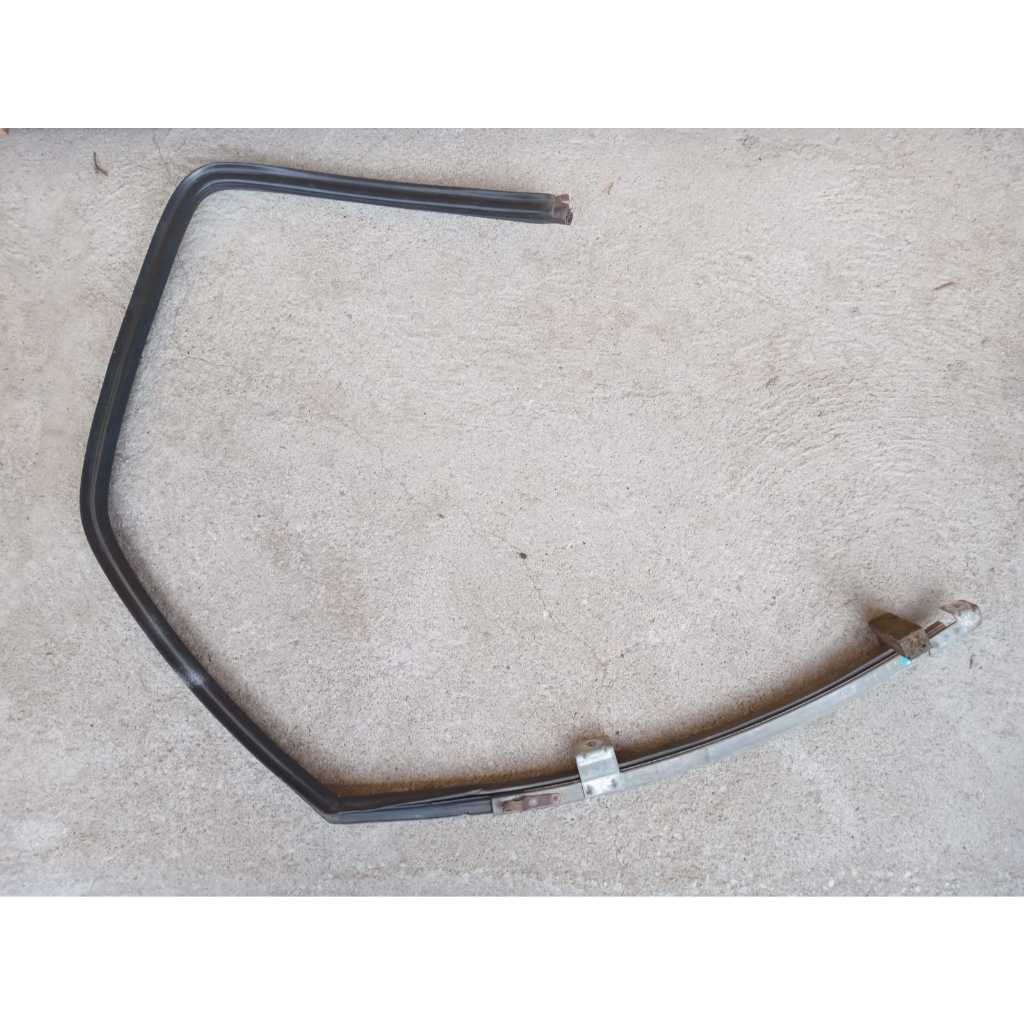 Guarnição Vidro Porta Dianteira Ld S10 Blazer S/ Trilho Guia