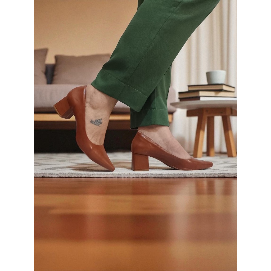 Scarpin Feminino Bico Fino Salto Bloco Grosso Casual Festa Chique Confortável Macio Elegante