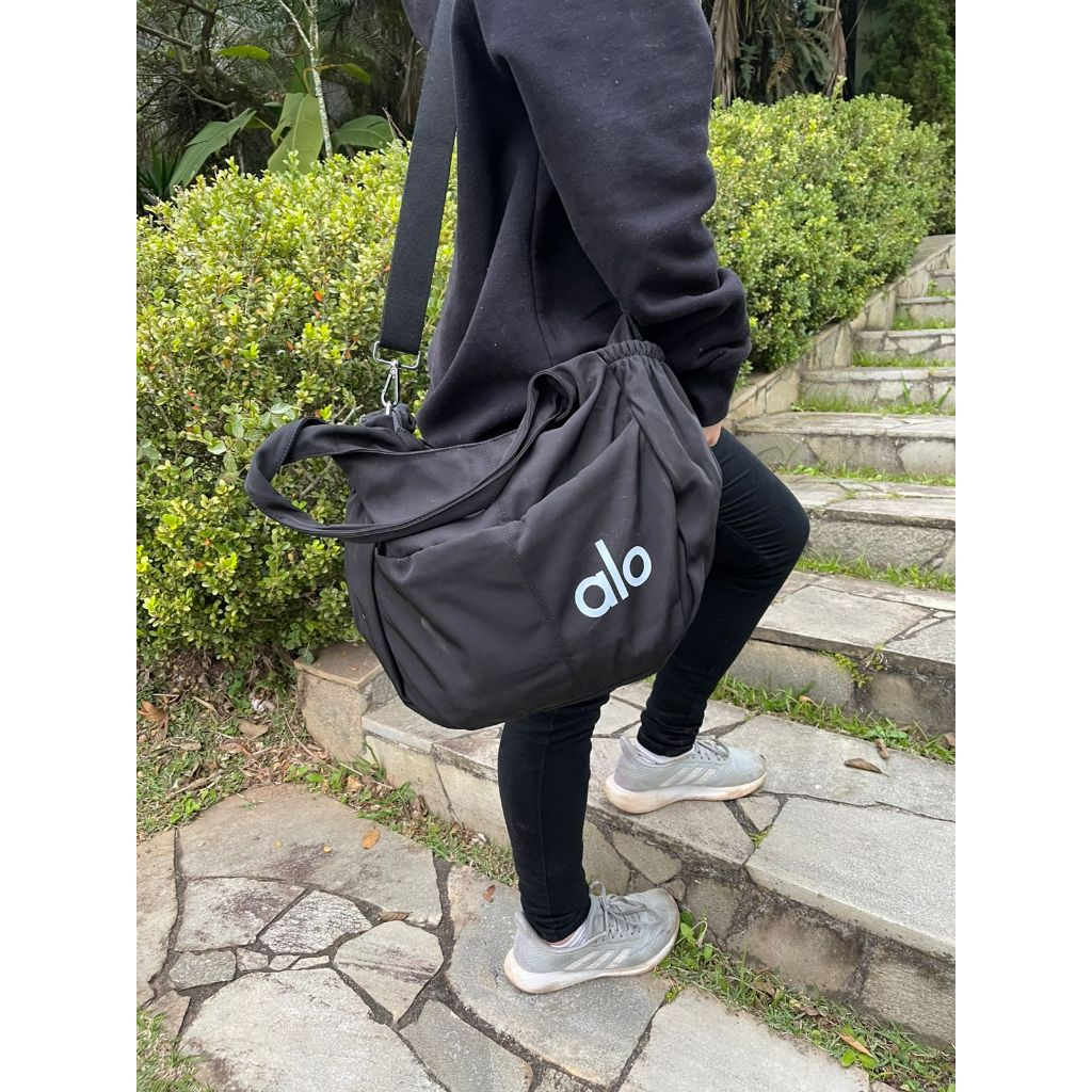 Imagem Bolsa  academia feminina ALLO media porta garrafa espacosa yoga cross fit alça lateral