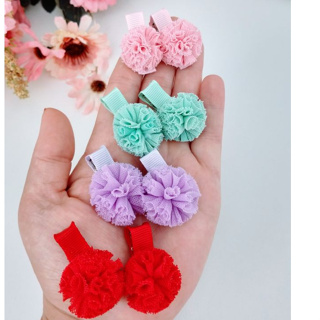 laço de menina, parzinho pompom infantil,hair clips rosa. em Oferta na Shopee