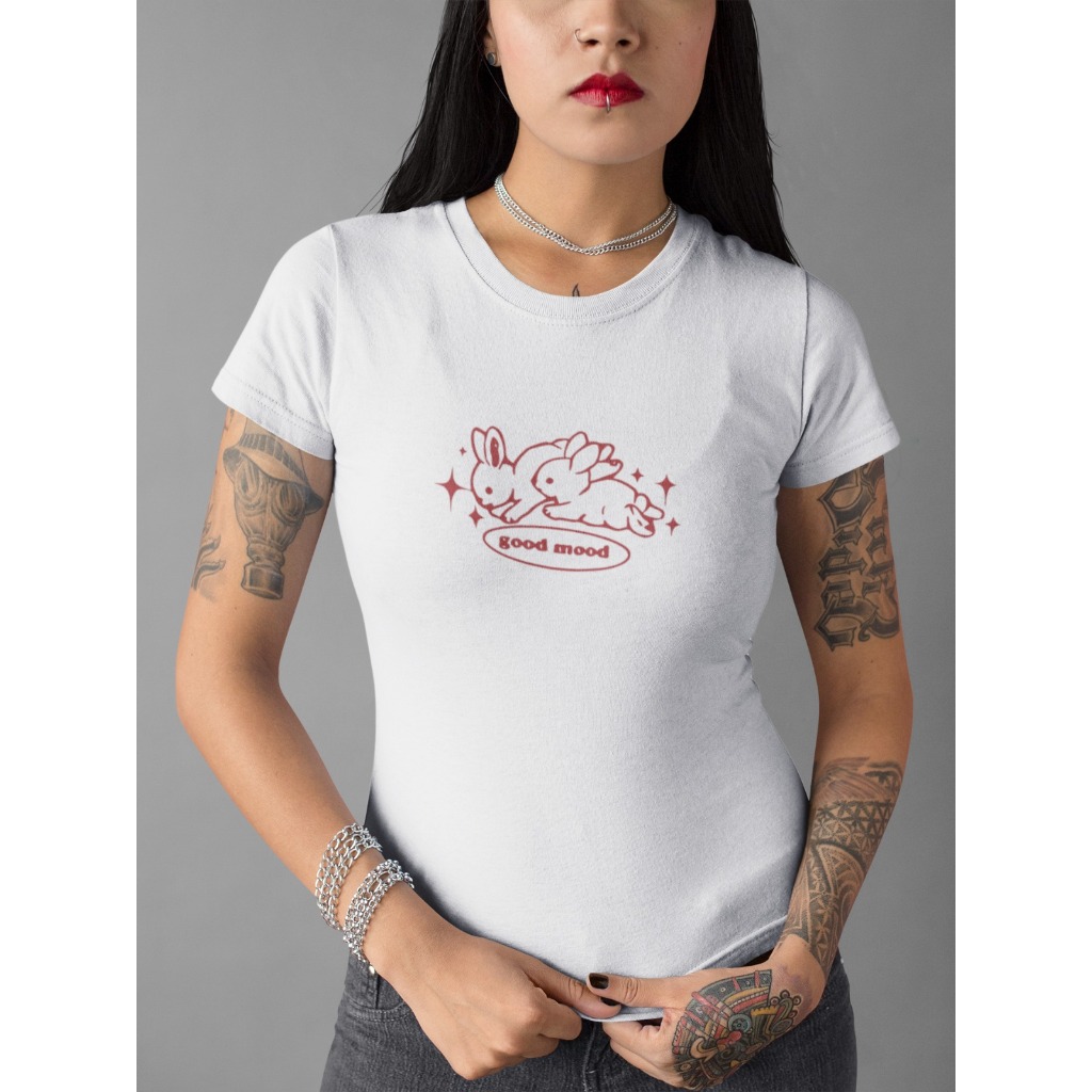 Baby Tee Y2K Feminina- Estampa Dois Coelho, Conforto Elástico e Versátil para Primavera/Verão/Outono
