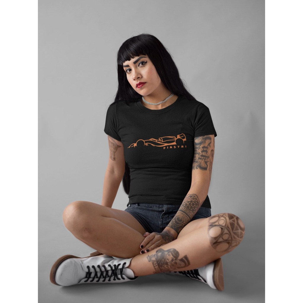 Baby Tee Y2K Feminina- Estampa Carro laranja, Conforto Elástico e Versátil para Primavera/Verão/Outono