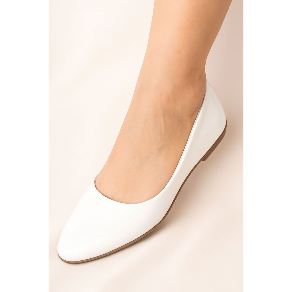 sapatilha feminina clássica em várias cores confortável em Oferta na Shopee