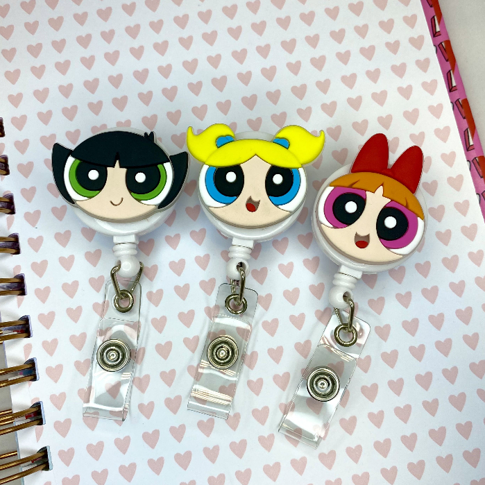 Porta Crachá Retrátil Personalizados Temático Meninas Super Poderosas Lindinha Florzinha Docinho em Oferta na Shopee