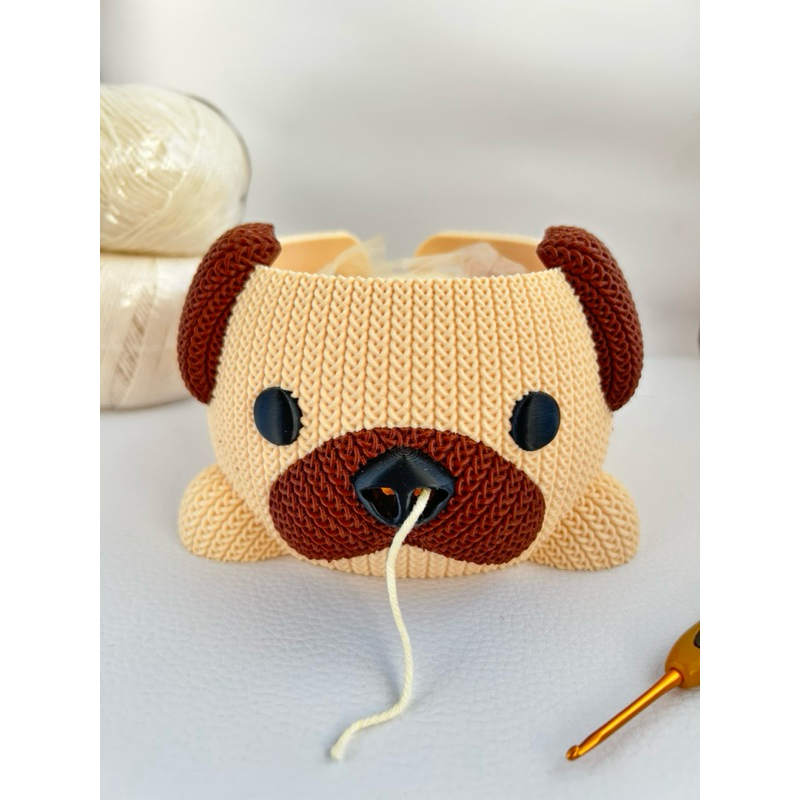 Tigela para Novelo  de crochê cachorrinho PUG / Suporte Porta Novelo