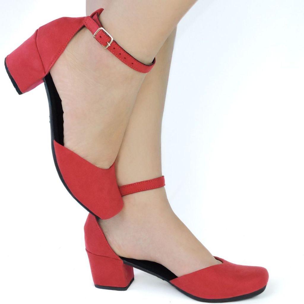 Sandália Feminina de Salto grosso bloco Médio Fechada com Fivela Cores Casual Moderna conforto
