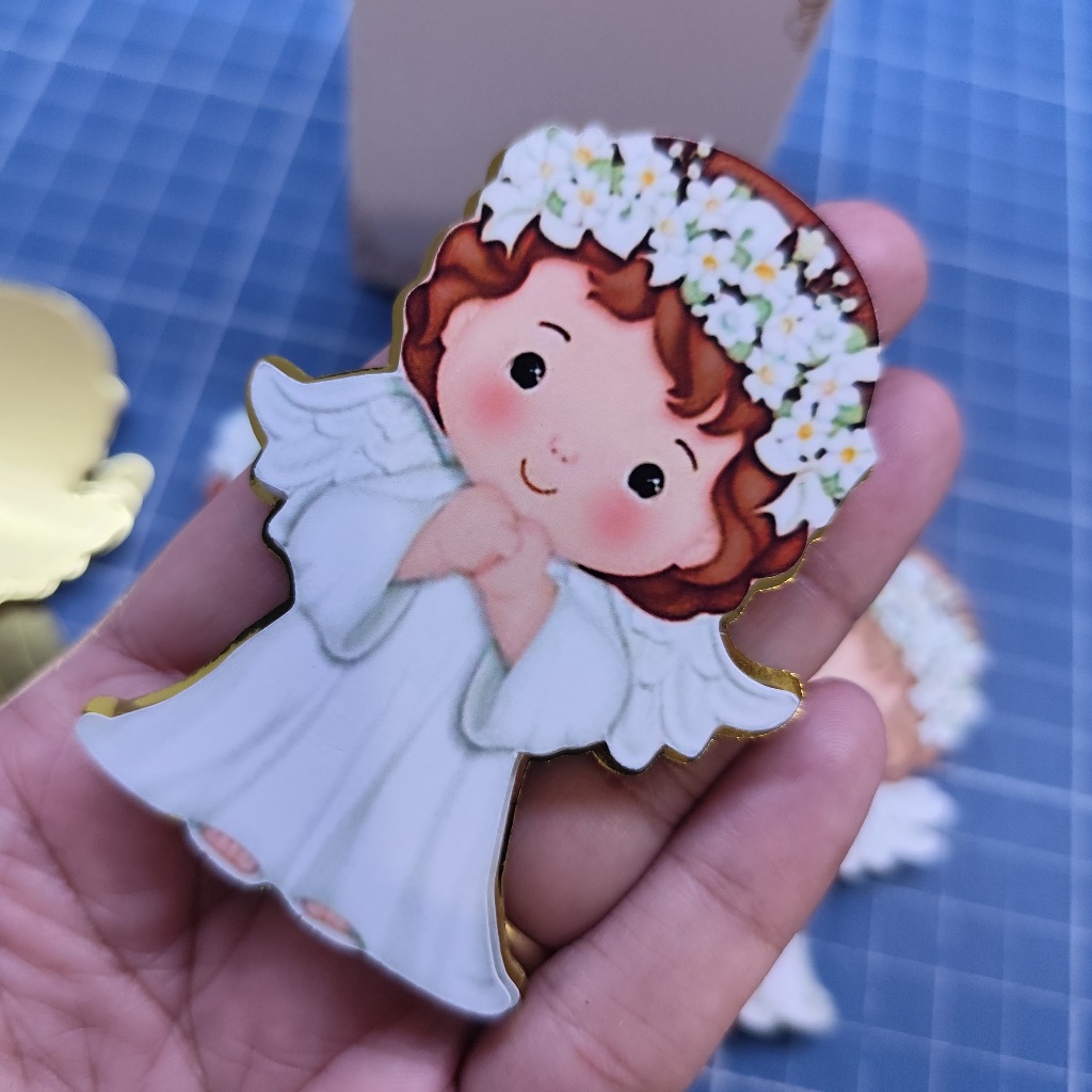 Tag 3D Luxo Anjinha Batizado - Tag Personalizada com Lamicote Premium para Caixinhas e Lembrancinha