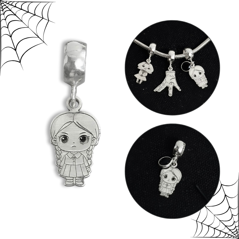 Berloque Wandinha Prata 925 Vandinha Addams com Zircônia Preta Joia Personalizada para Pulseira
