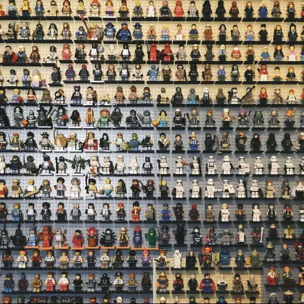 Kit C/5/8/10 Bonecos Homem Aranha Ninjago Bonecos Marvel Blocos De Montar Minifigures Compatível Envio aleatório C/ Lego em Oferta na Shopee