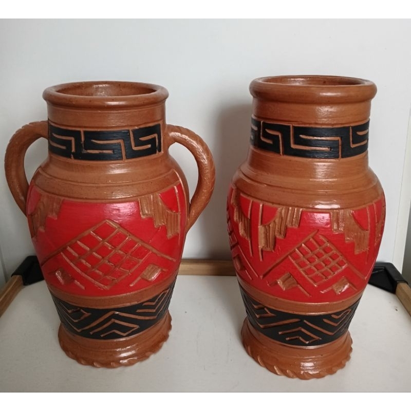 Quartilhão Marajoara Preto e Vermelho,  30cm Com e Sem Asa, Africana, Moringa, Umbanda e Candomblé
