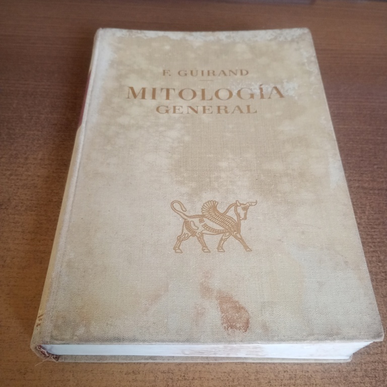Livro Mitología General - Félix Guirand (Edição em Espanhol) Livro Antigo (1965) Decoração Vintage