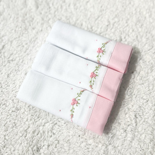 FRALDA DE OMBRO BORDADA EM TECIDO DUPLO-KIT COM 3 UNIDADES em Oferta na Shopee