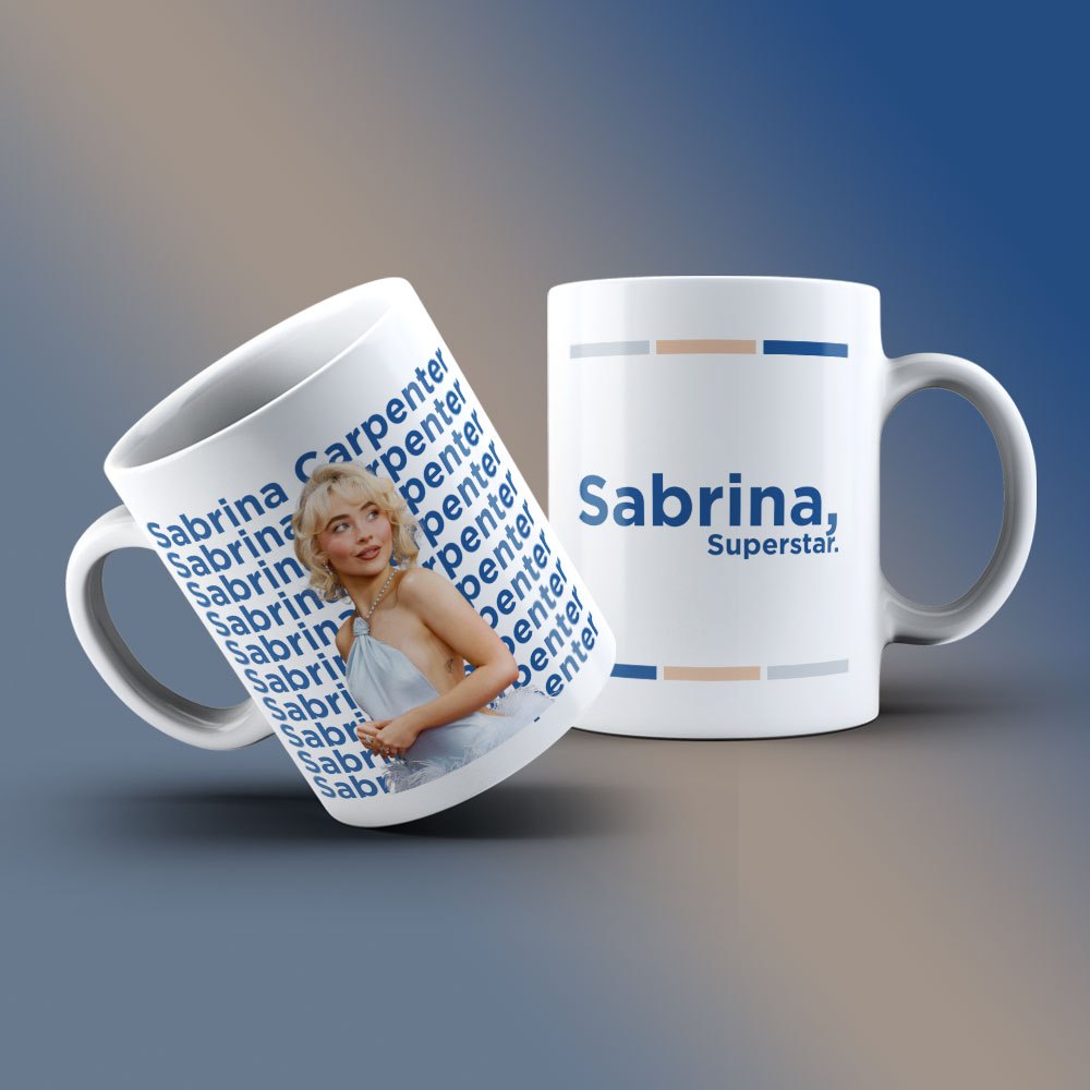Caneca Sabrina Carpenter – Edição “Sabrina, Superstar” | Porcelana 325mL Presente Fãs