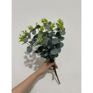 16 cabeças (1 maço) de folhas artificiais de eucalipto, festa, decoração de interiores X-1091 em Oferta na Shopee