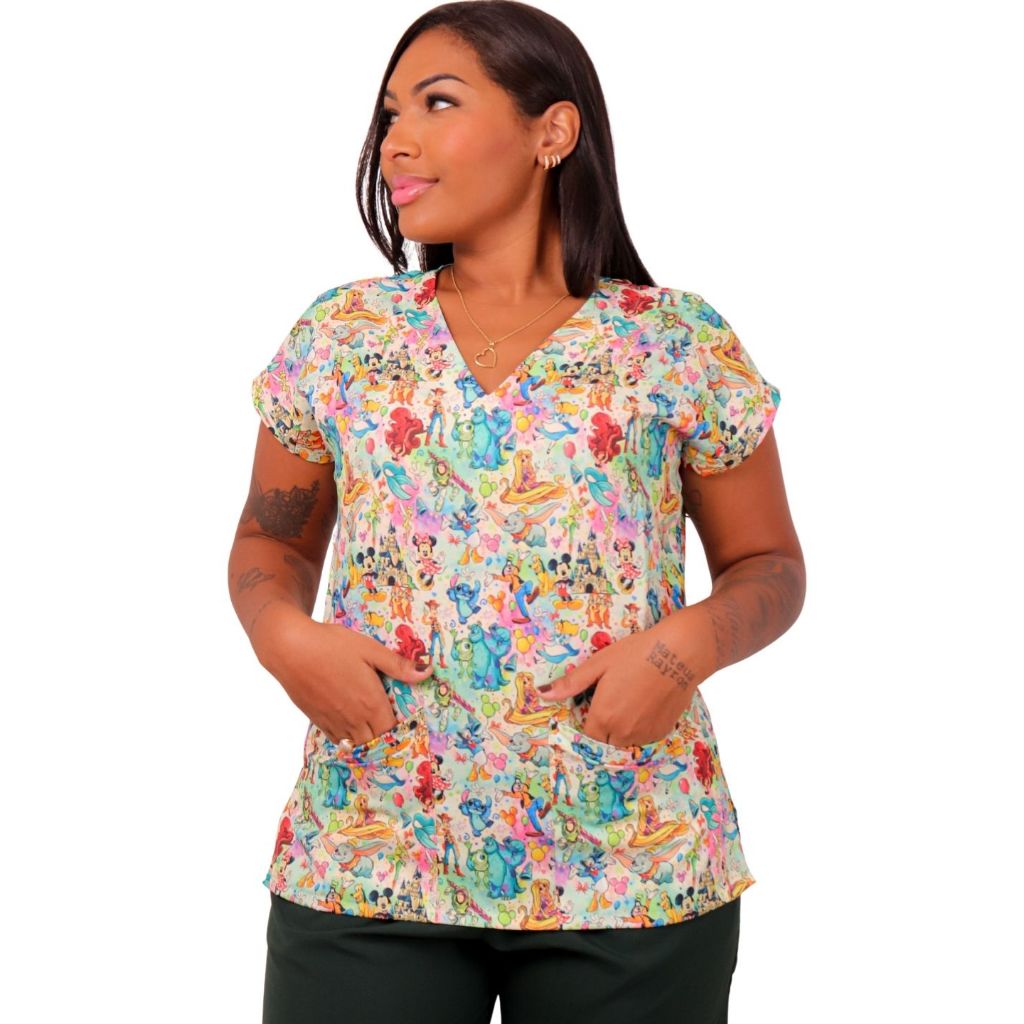 Conjunto Pijama Cirúrgico/Hospitalar (PERSONAGENS DISNEY 1 ref:73)Conforto, Qualidade e Durabilidade em Oferta na Shopee