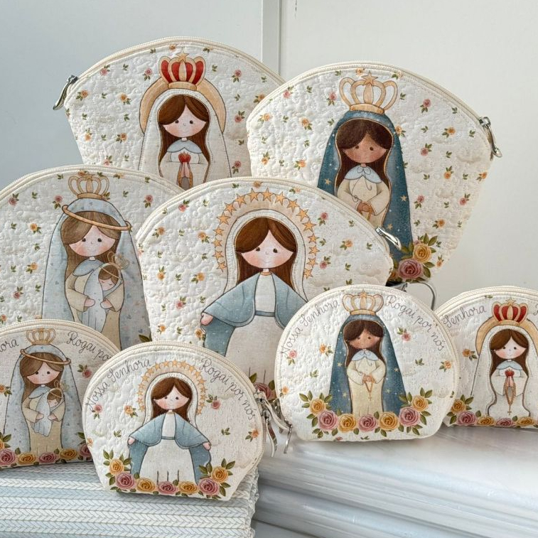 COLEÇÃO ROGAI POR  NÓS ( Painel  Necessaires e composês) MEDIDAS : a partir de 0,50 x 1,50m