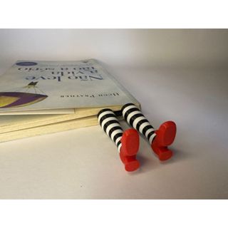 Marcador de Páginas Wicked O Mágico de Oz Pernas Bruxa em Oferta na Shopee