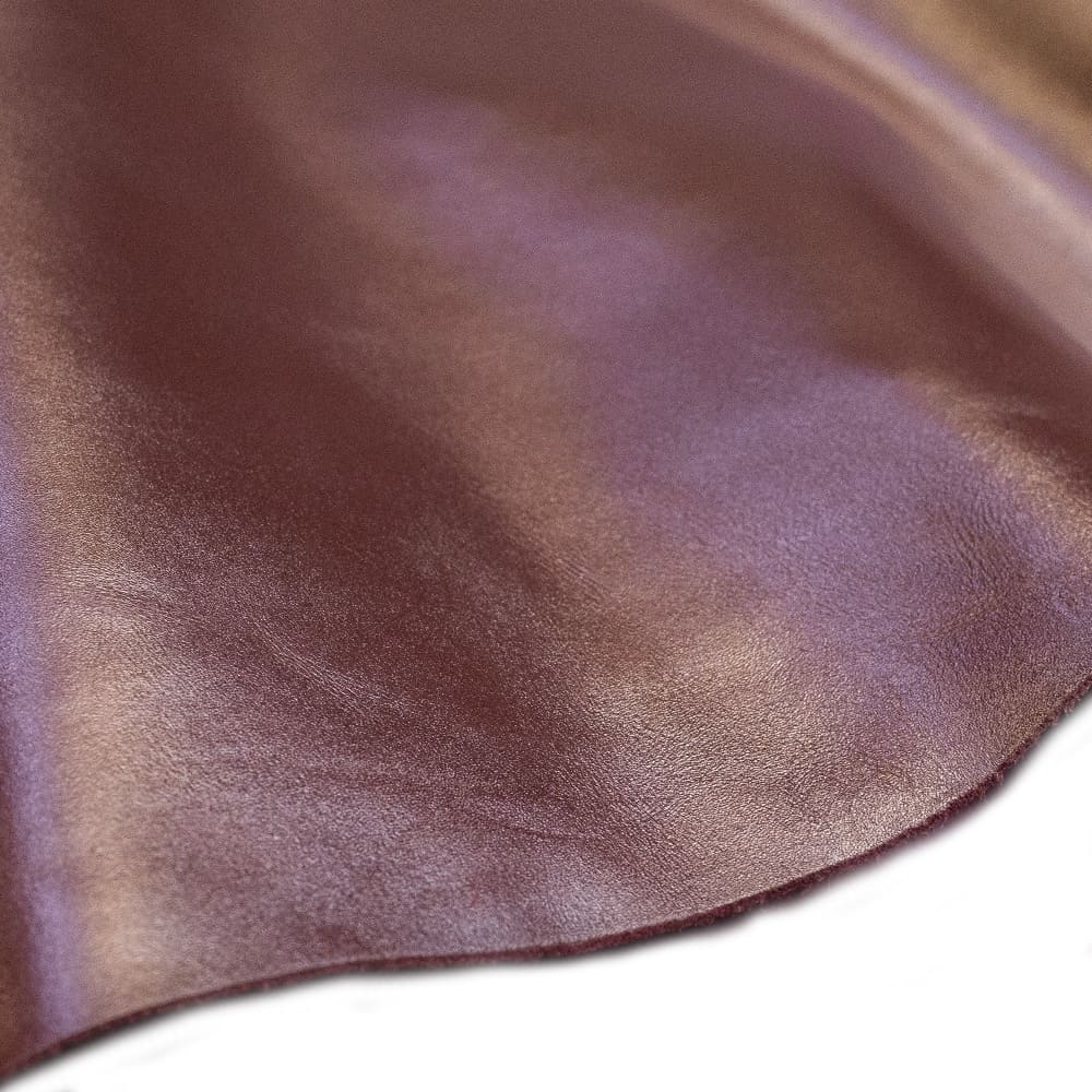 Painel de Couro Legítimo Tipo Madri - 25x50cm Retalho – Placa Textura Leve - Cor: Bordô