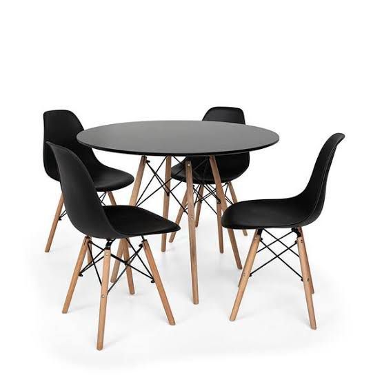 2  Cadeiras Charles Eames Eiffel Dsw Wood Preta