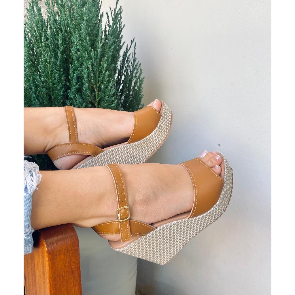 Sandália Anabela Feminina Caramelo Salto Alto 10cm Conforto Moda Casual Palha Verão Estilosa