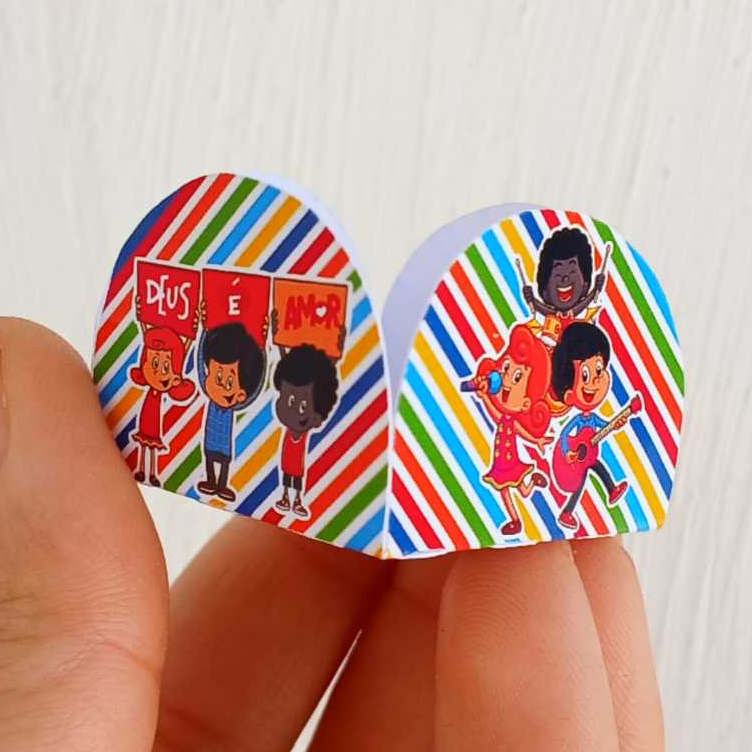 50 a 200 Forminhas de Doces para brigadeiro 3 Palavrinhas personalizada - 4 pétalas - festa de aniversario