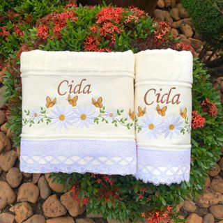 Kit Toalha de Banho e Rosto Bordadas Com Nome Premium (1 Banho e 1 Rosto) em Oferta na Shopee