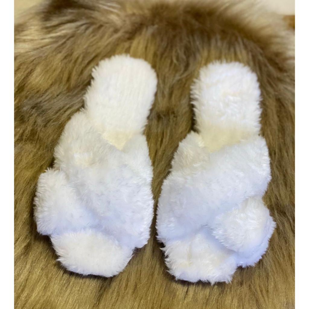 pantufa noiva branca de pelos confortavel