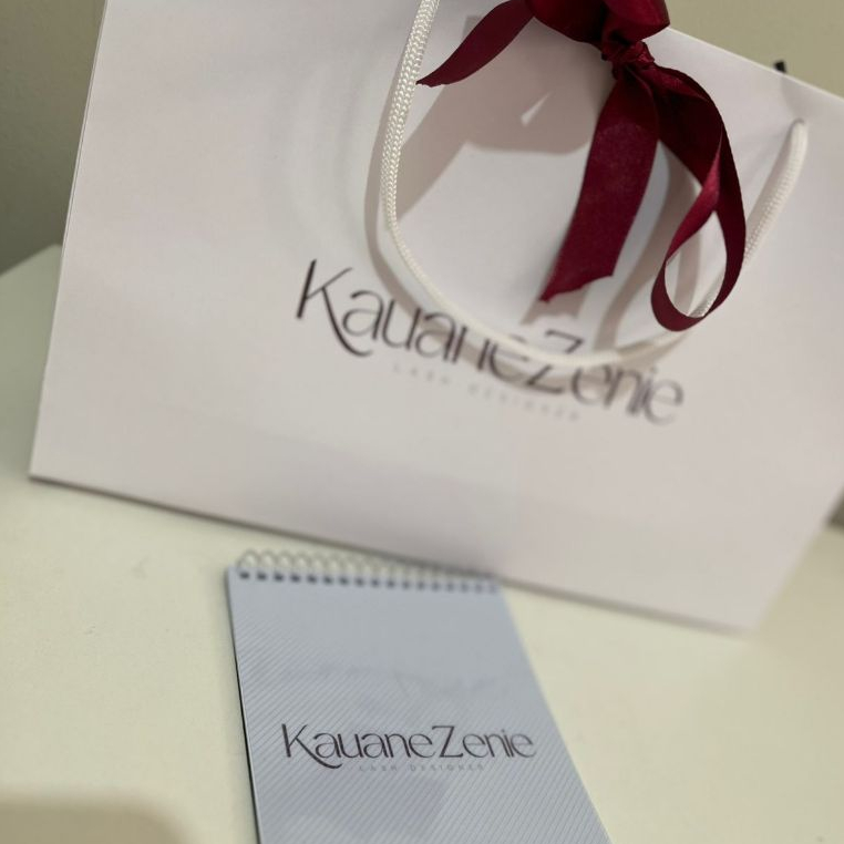 Sacola de papel personalizada com sua logo + bloco personalizado para cursos