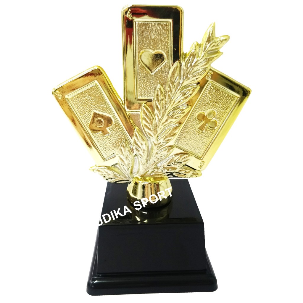 1 a 5 Troféu Baralho 3Cartas M Ouro 16cm BV4 {Personalizo} Kit Desconto Poker Canastra Buraco Truco em Oferta na Shopee