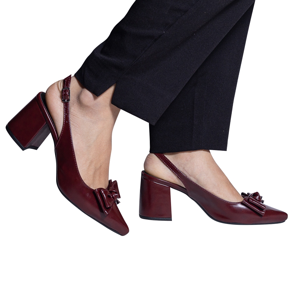Scarpin Aberto Atrás Salto Grosso: Onde Comprar | BuscaProdutos