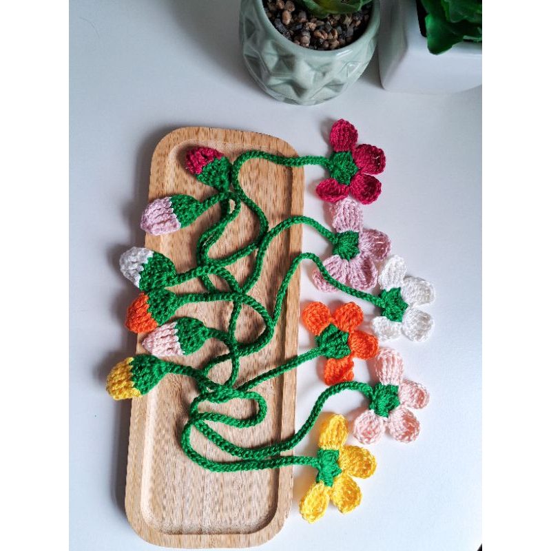 Kit Marcador de Páginas para Livros feito em Crochê Flor com 6, 9, 12 ou 24 unidades