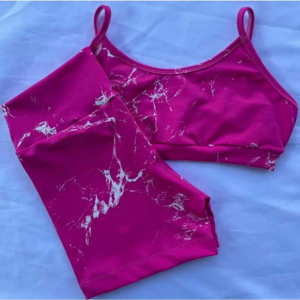 Conjunto \kit academia caminhada short e top de ginástica look fitness