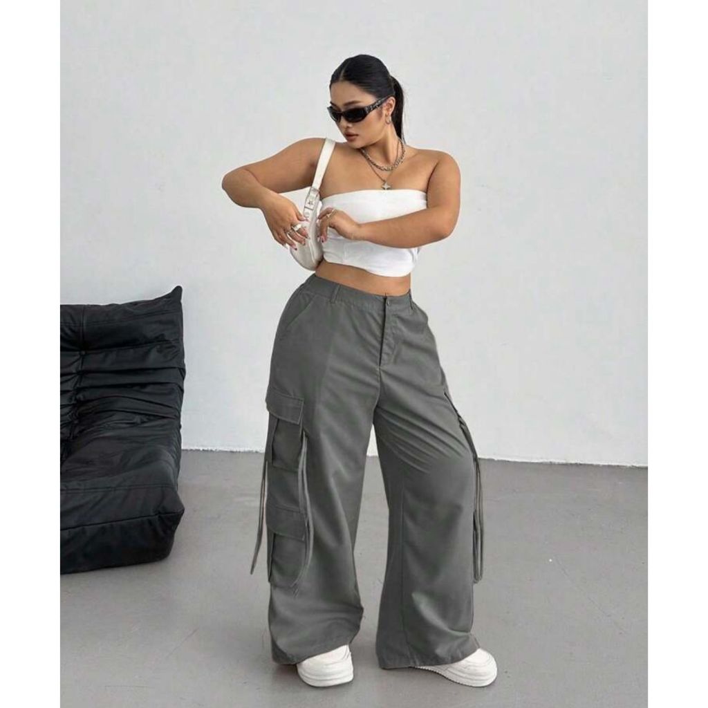 Calça Cargo Plus Size Feminina Alfaiataria Casual Com Bolsos Elegante — imagem 2 de 2